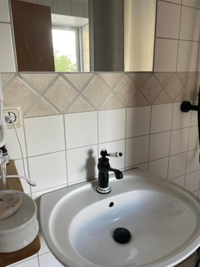 Lindenhof Chezartistes Hotel Loose Екстериор снимка