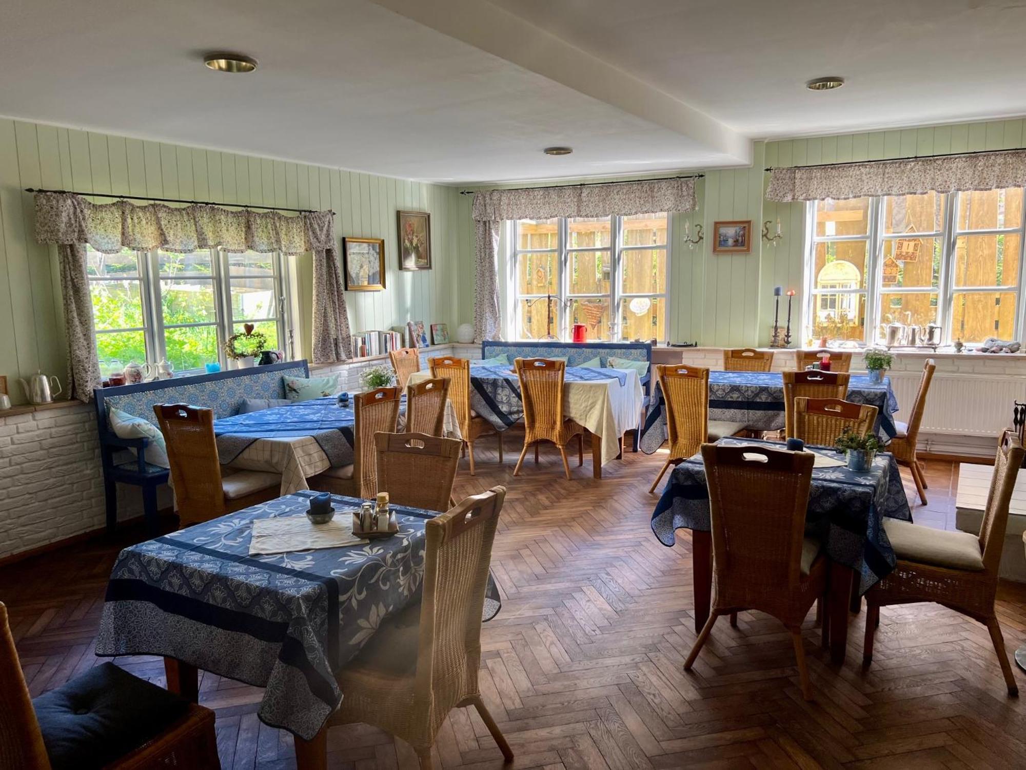Lindenhof Chezartistes Hotel Loose Екстериор снимка